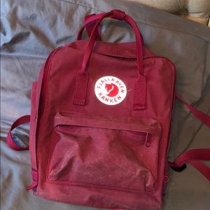 Too small for school but it’s in good condition